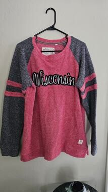 Pressbox Comfy Terry Wisconsin Badgers Raglan Sweatshirt - Women's Size [X